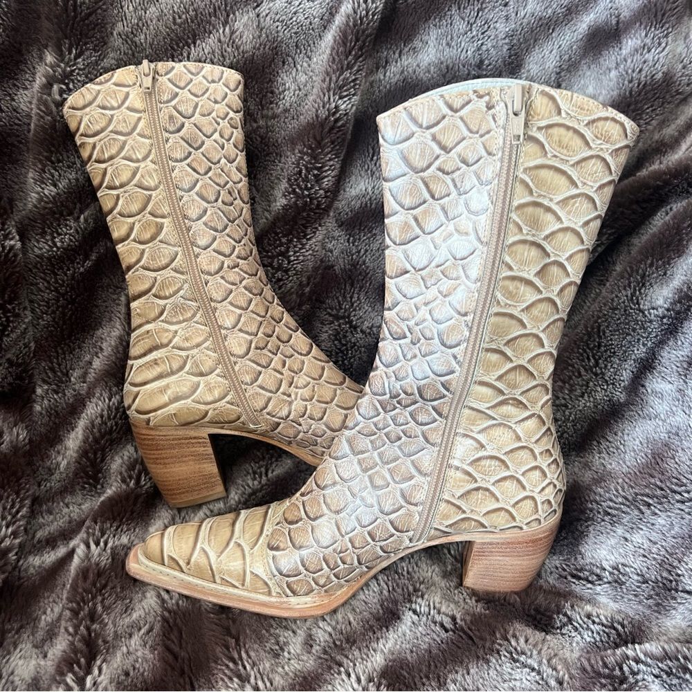 VINCENT Ankle Boots Beige Leather Croco Print Exterior Made in Italy Size 36.